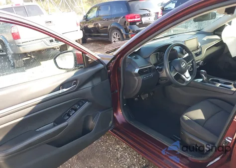 2023 Nissan Altima Sv Fwd z USA, uszkodzony, nr VIN 1N4BL4DV3PN382749